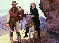 Figueroa fue el director de fotografía del conocido "western" "Two Mules for Sister Sara" del director Don Siegel y que fuera protagonizada por Clint Eastwood